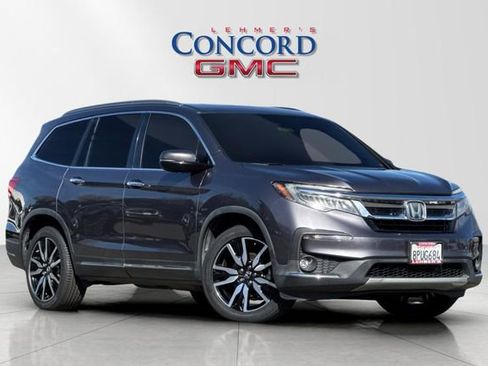 Used 2020 Honda Pilot Elite image 2