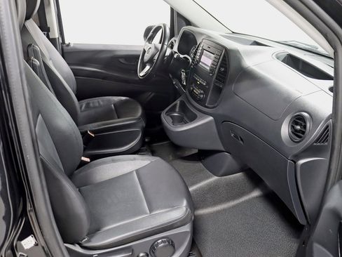 Used 2020 Mercedes-Benz Metris Passenger w/ Premium Safety Package image 26
