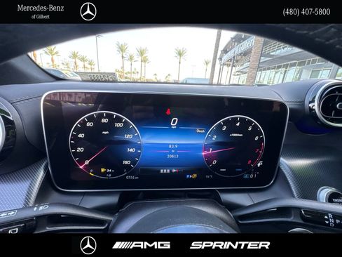 Used 2024 Mercedes-Benz GLC 300 image 29