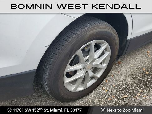 Used 2024 Chevrolet Equinox LS image 8