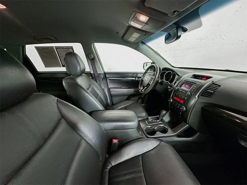 Used 2013 Kia Sorento EX image 27
