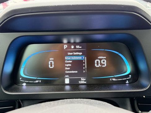 Used 2025 Hyundai Elantra Sport image 19