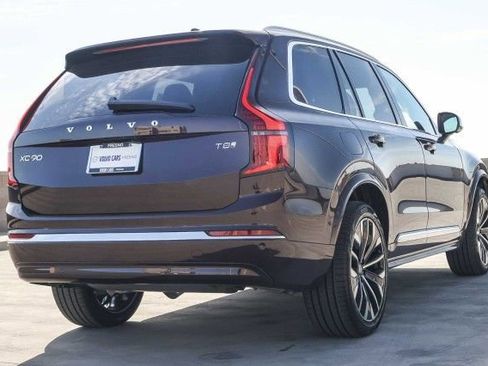 New 2026 Volvo XC90 T8 Plus image 4