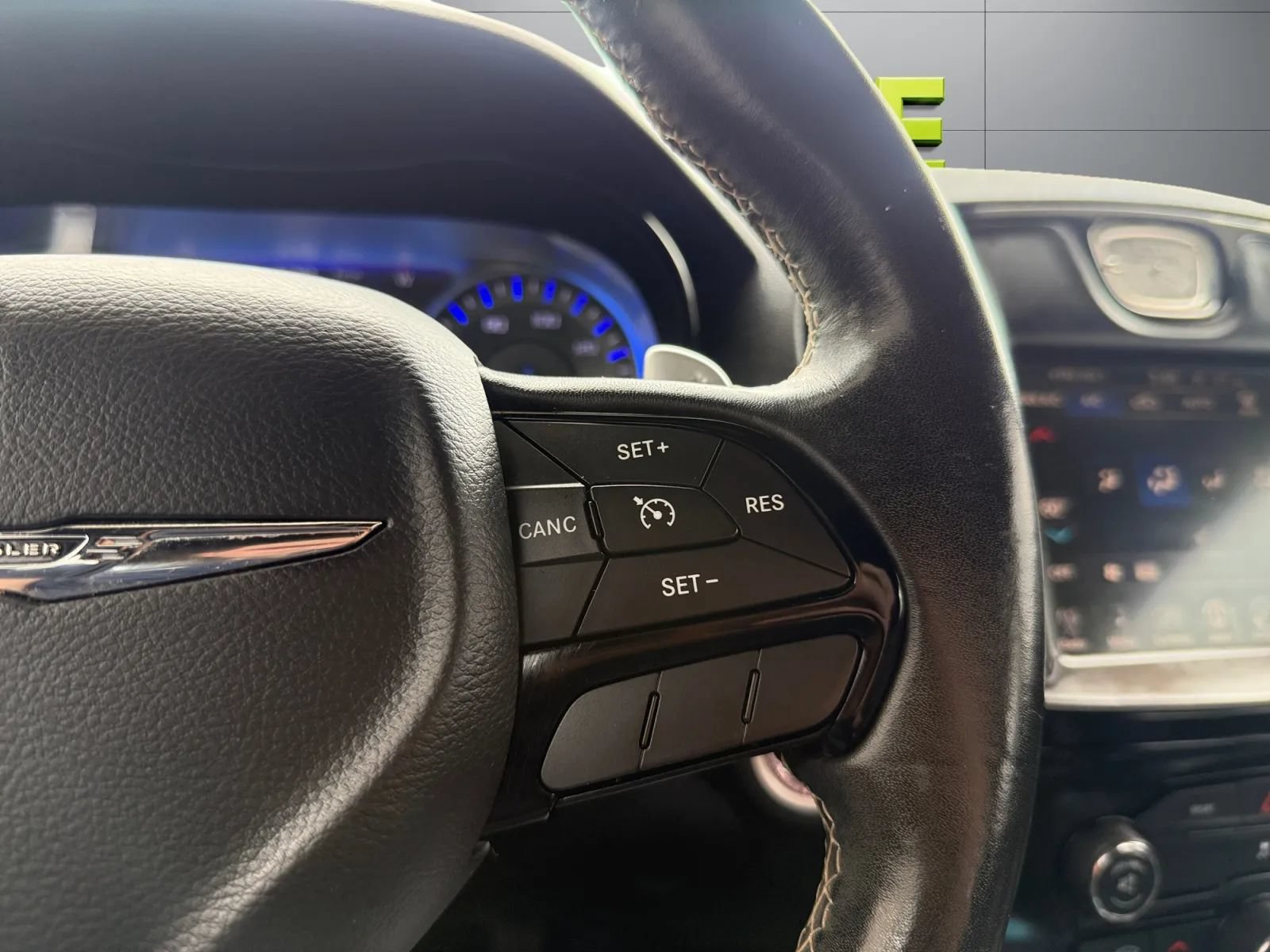 Used 2016 Chrysler 300 S RWD image 25