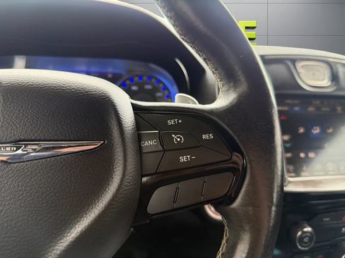 Used 2016 Chrysler 300 S RWD image 25