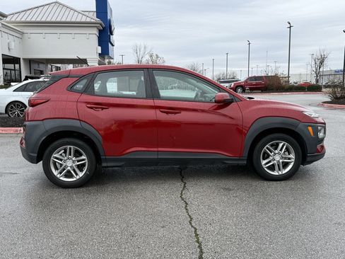 Used 2019 Hyundai Kona SE image 9