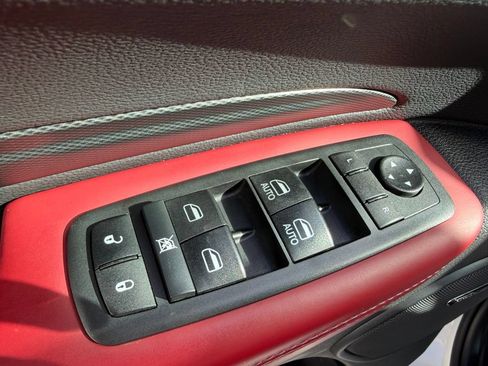 Used 2021 Dodge Durango R/T w/ Blacktop Package AWD/4WD image 21