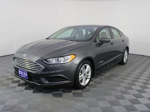 Used 2018 Ford Fusion S image 20