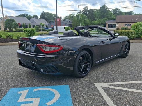 Used 2019 Maserati GranTurismo MC RWD image 4