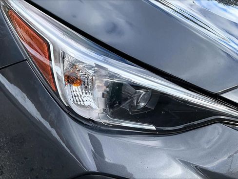 Used 2024 Subaru Crosstrek 2.0i Premium image 26