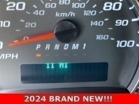 Used 2024 Chevrolet Express 2500 w/ Driver Convenience Package image 12