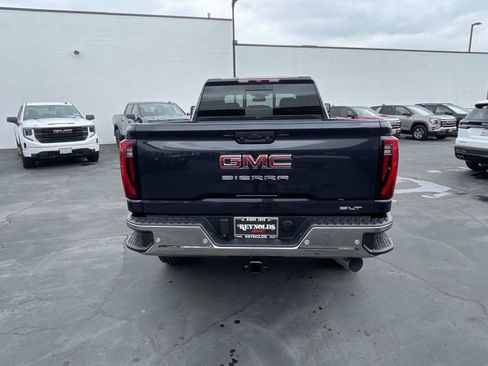 New 2026 GMC Sierra 2500 SLT w/ SLT Premium Package AWD/4WD image 6