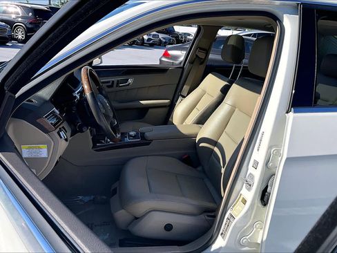 Used 2011 Mercedes-Benz E 350 Sedan image 7