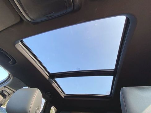 Used 2023 Chevrolet Blazer RS w/ Driver Confidence II Package image 19