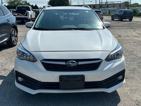 Used 2022 Subaru Impreza 2.0i Premium AWD/4WD image 2