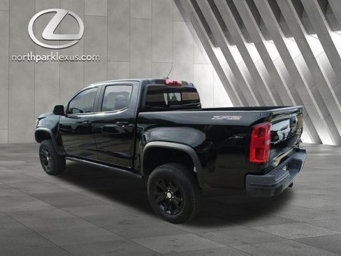 Used 2021 Chevrolet Colorado ZR2 w/ ZR2 Midnight Special Edition AWD/4WD image 2