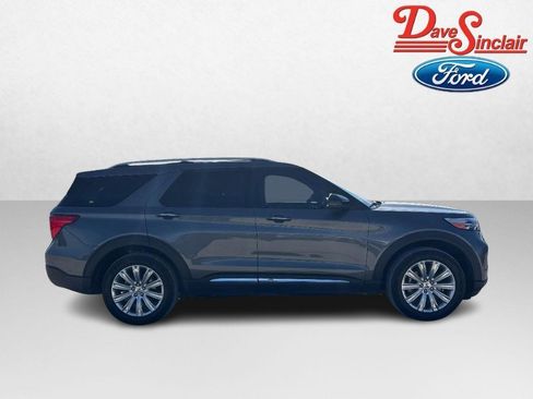Used 2023 Ford Explorer Limited w/ Limited Technology Package image 5