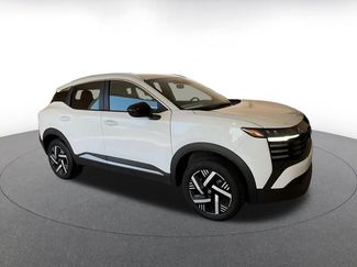 Used 2026 Nissan Kicks SV w/ Cold Weather Package FWD video 2