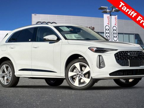 New 2025 Audi Q5 Premium Plus image 1
