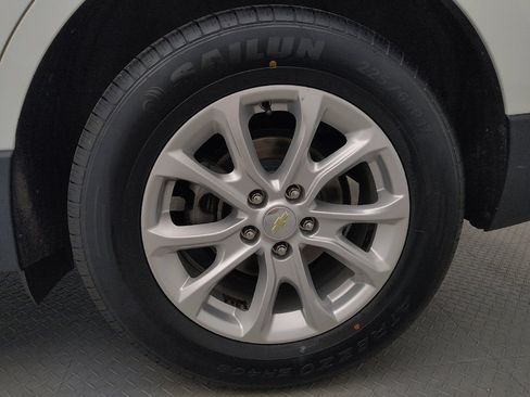 Used 2019 Chevrolet Equinox LT FWD image 31
