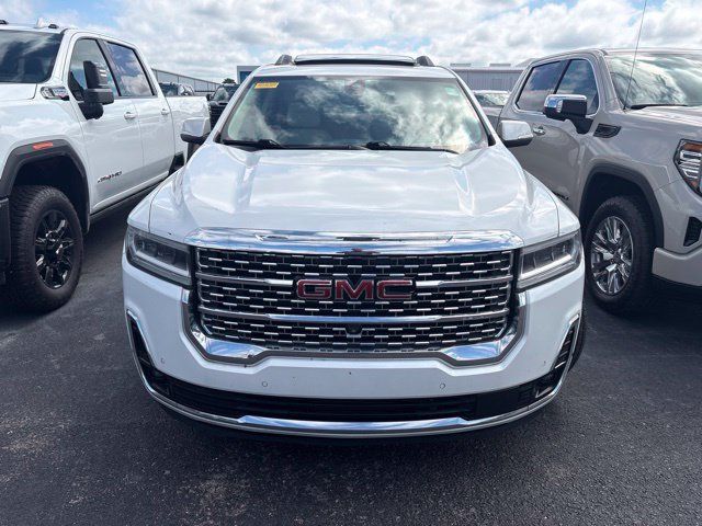 Used 2020 GMC Acadia Denali w/ Technology Package FWD image 2