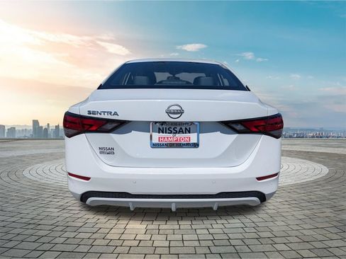 Certified 2025 Nissan Sentra S FWD image 6