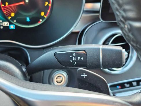 Used 2022 Mercedes-Benz GLC 300 GLC 300 image 33