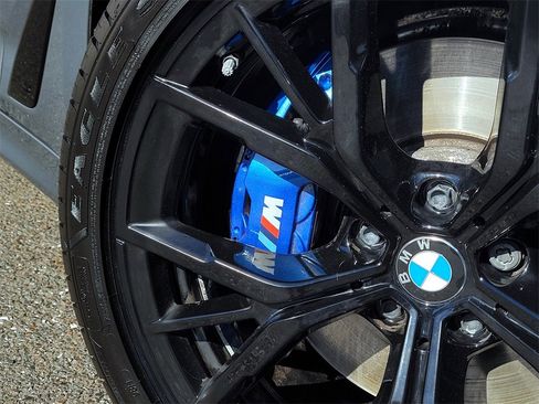 Used 2023 BMW 530i w/ M Sport Package image 10