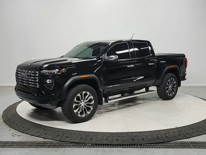 Used 2025 GMC Canyon Denali