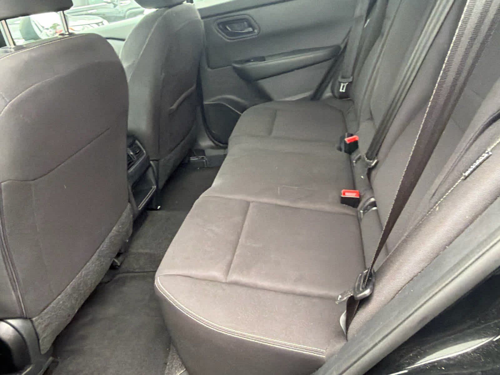Used 2024 Nissan Rogue S AWD/4WD image 11