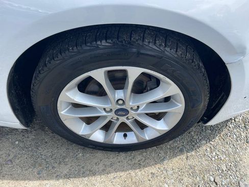 Used 2019 Ford Fusion SE FWD image 29