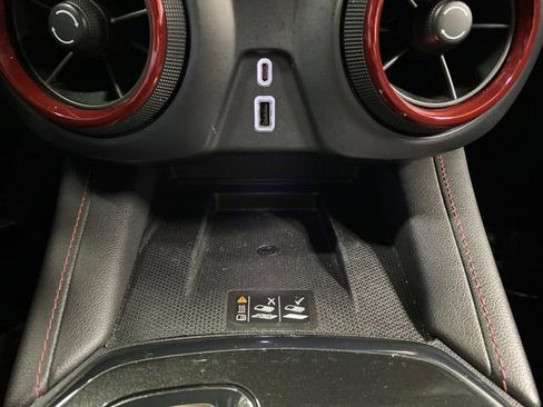 Used 2019 Chevrolet Blazer RS image 26