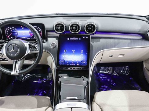 Used 2024 Mercedes-Benz C 300 Sedan image 15