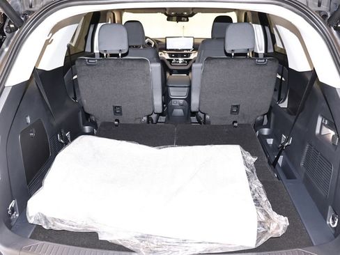 New 2026 Ford Explorer Active AWD/4WD image 31