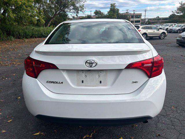 Used 2019 Toyota Corolla SE FWD image 4