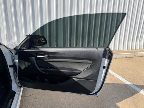 Used 2017 BMW M2 RWD image 24