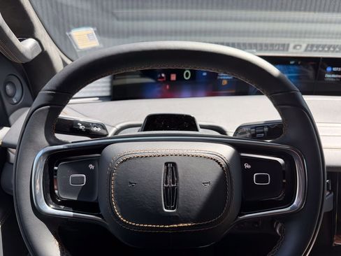 New 2026 Lincoln Navigator L Black Label AWD/4WD image 43