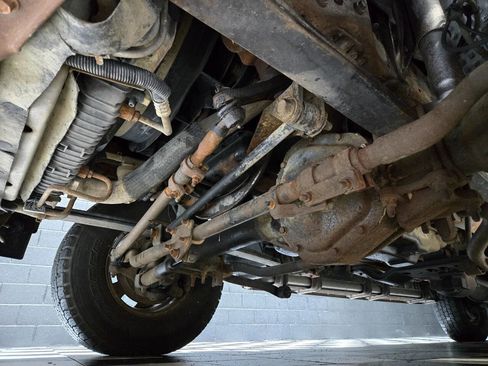 Used 2004 Ford Excursion Limited image 22