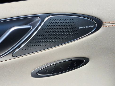 New 2026 Genesis GV70 3.5T Sport Prestige AWD/4WD image 18