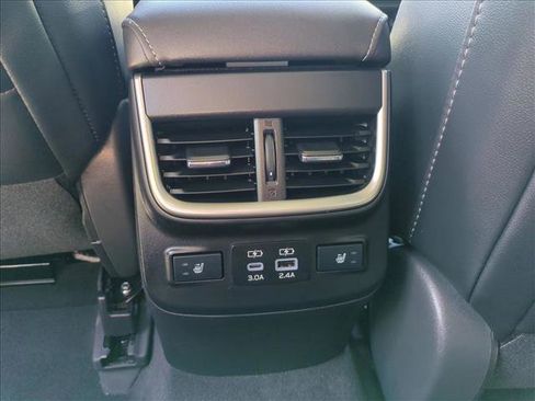 Certified 2025 Subaru Outback Limited XT image 19