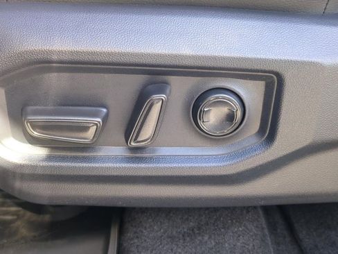 New 2026 Toyota Tundra Limited AWD/4WD image 19