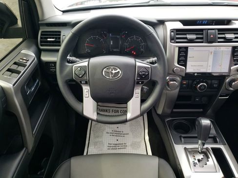 Used 2022 Toyota 4Runner SR5 Premium w/ Moonroof Package image 14