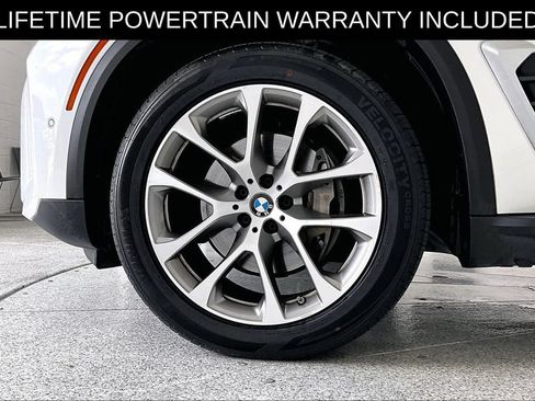 Used 2025 BMW X5 xDrive40i AWD/4WD image 12