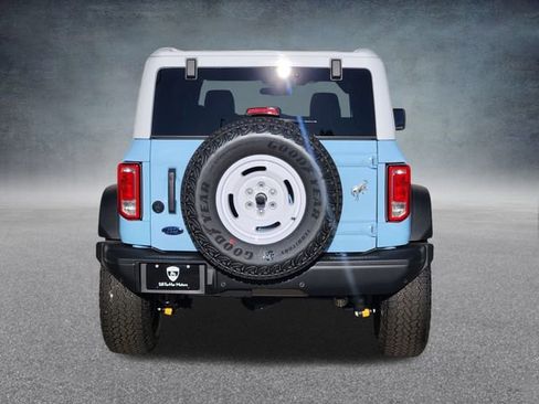 New 2025 Ford Bronco Heritage Edition image 6