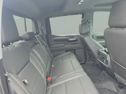 Used 2022 Chevrolet Silverado 1500 LTZ w/ LTZ Premium Package AWD/4WD image 25
