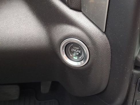 Used 2021 Chevrolet Silverado 1500 RST w/ Bed Protection Package AWD/4WD image 23