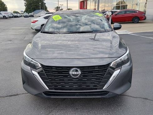 Certified 2025 Nissan Sentra S FWD image 8