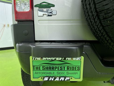 Used 2009 HUMMER H3 AWD/4WD image 11