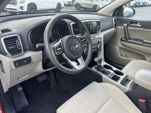 Used 2021 Kia Sportage LX image 10