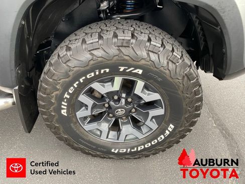 Used 2023 Toyota Tacoma TRD Off-Road AWD/4WD image 11